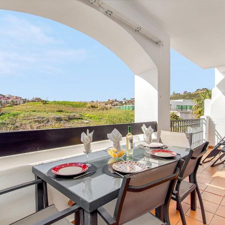2091- Apt Close From All Amenities Manilva Buitenkant foto