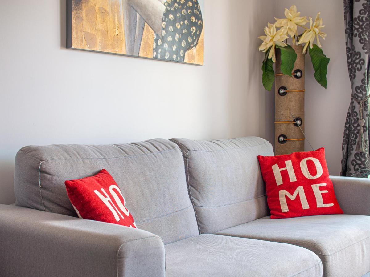 2091- Apt Close From All Amenities Manilva Buitenkant foto