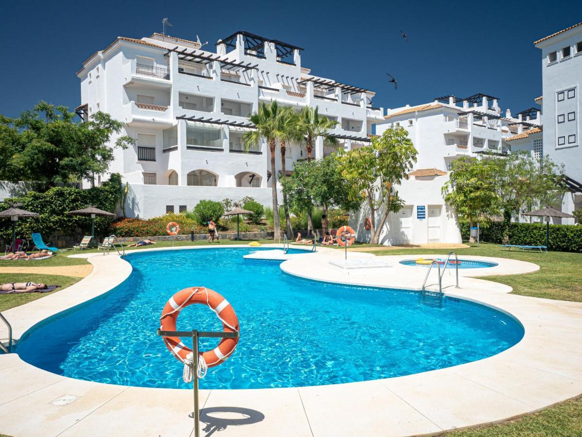 2091- Apt Close From All Amenities Manilva Buitenkant foto